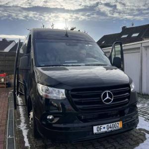 Mercedes-Benz Sprinter 16+1 777